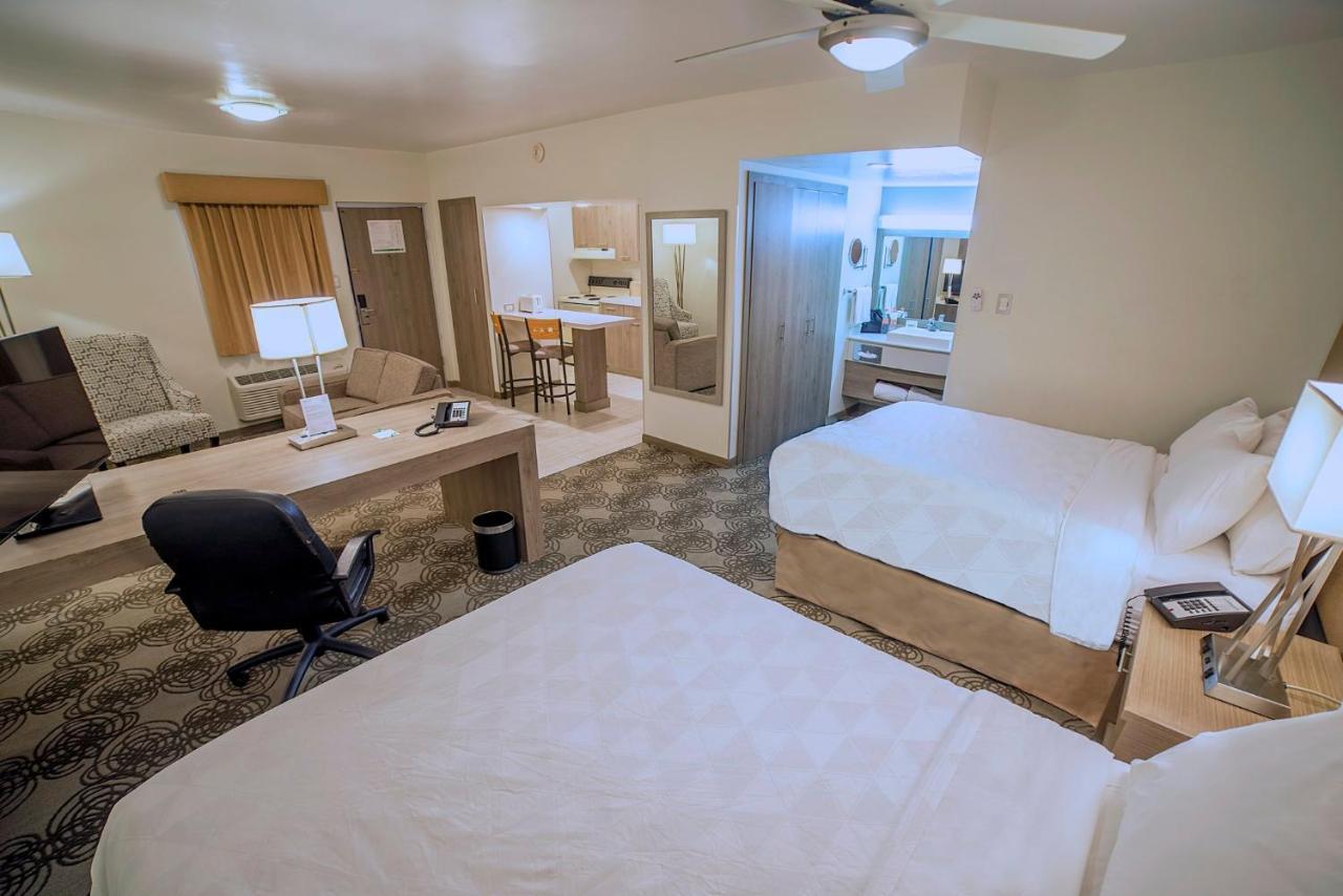 Holiday Inn Hotel & Suites Chihuahua By Ihg Dış mekan fotoğraf
