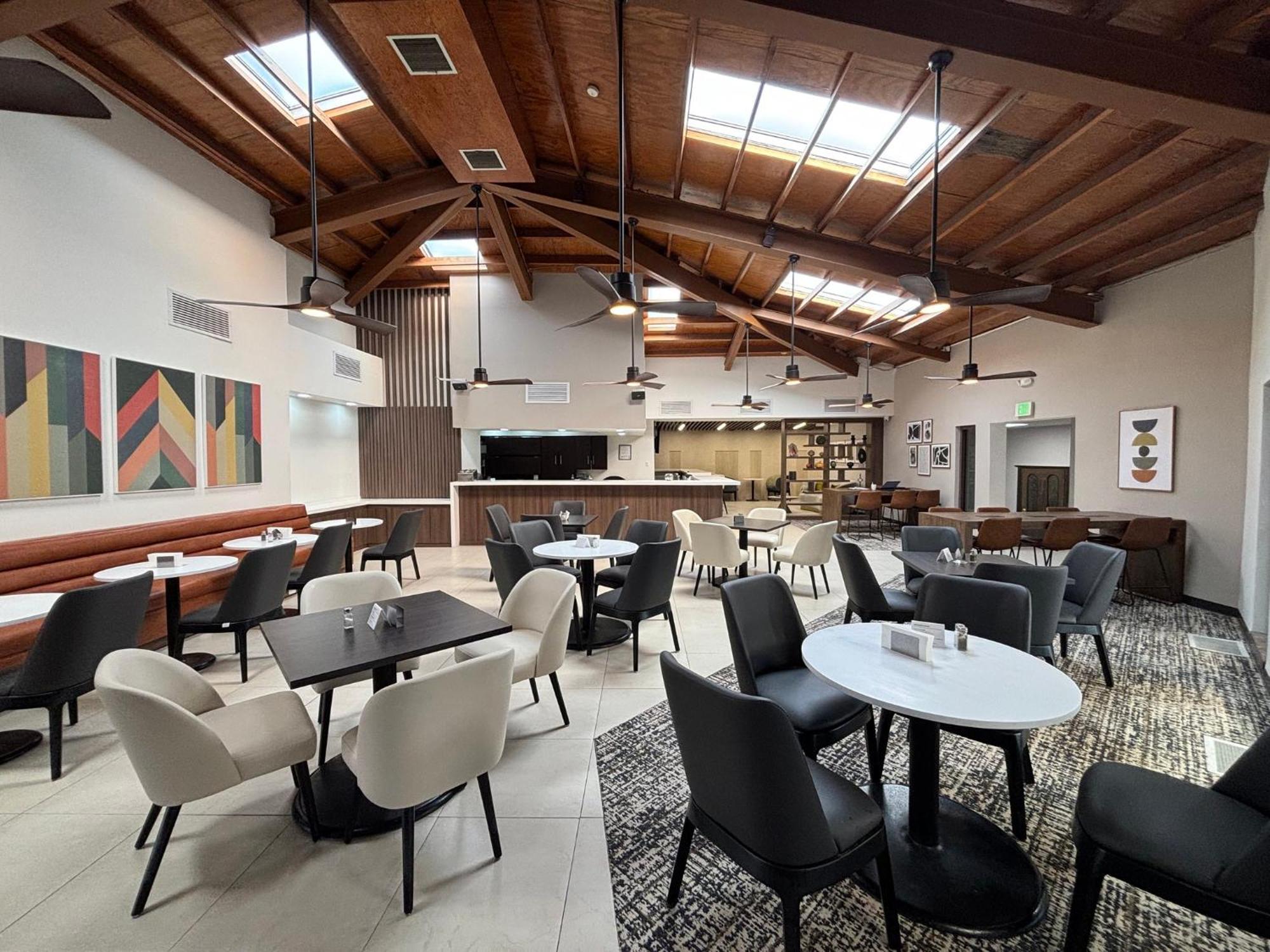 Holiday Inn Hotel & Suites Chihuahua By Ihg Dış mekan fotoğraf