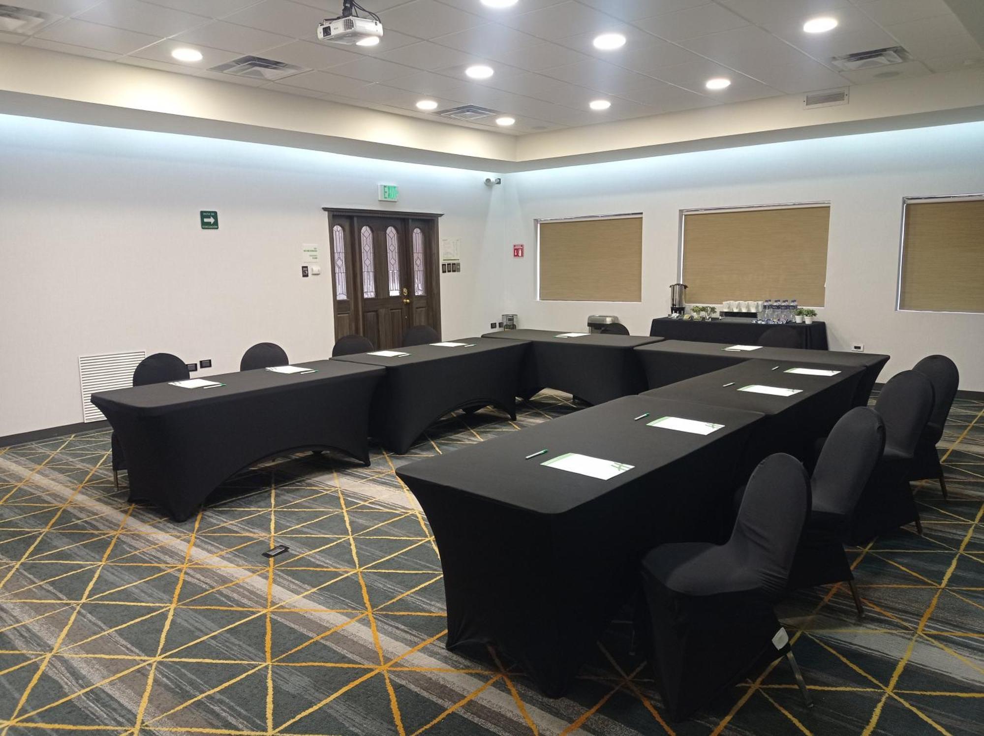 Holiday Inn Hotel & Suites Chihuahua By Ihg Dış mekan fotoğraf