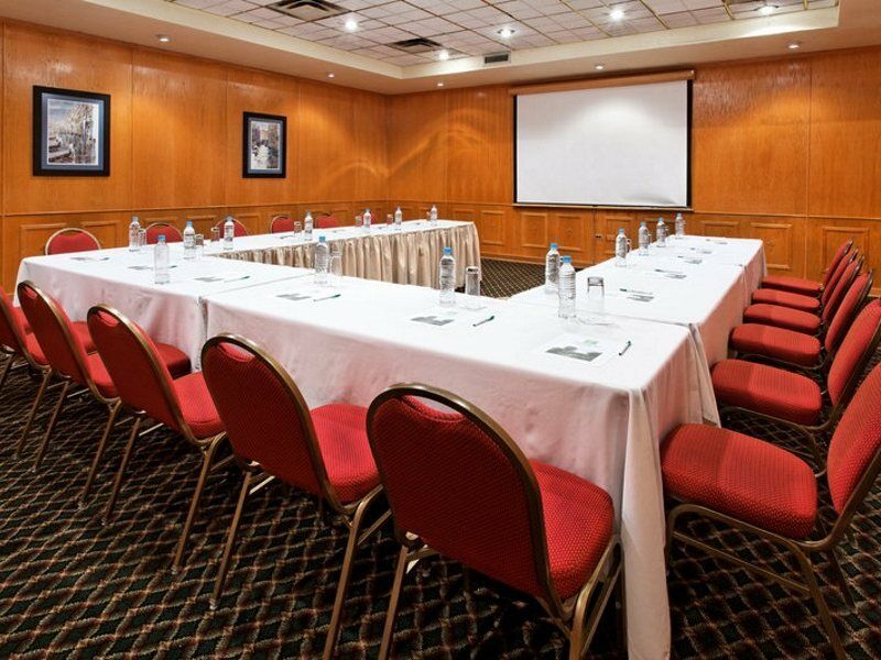 Holiday Inn Hotel & Suites Chihuahua By Ihg Dış mekan fotoğraf